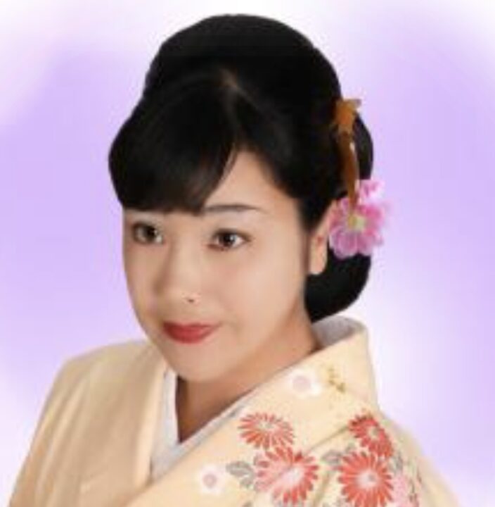 電話占いヴェルニ 小桃（こもも）先生