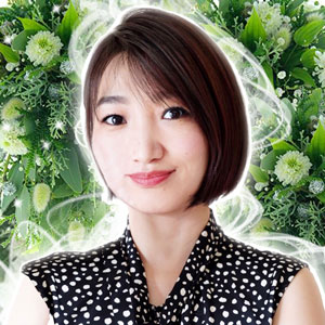 電話占いリノア 綾世(あやせ)先生